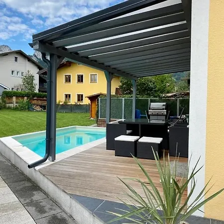 Vakantiehuis Haus Mit Pool Nahe Der Stadt Salzburg *